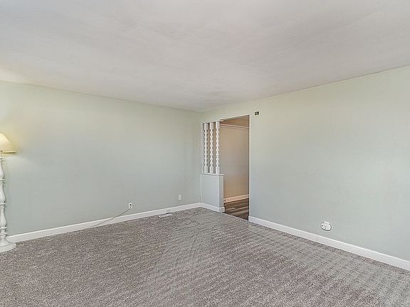 4th image of 173 Cole Dr