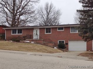 1708 W Governor St, Springfield, IL 62704