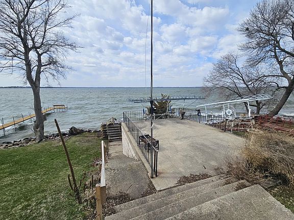 5th image of 25631 105th St