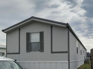 11 Jefferson Park, Bancroft, WV 25526