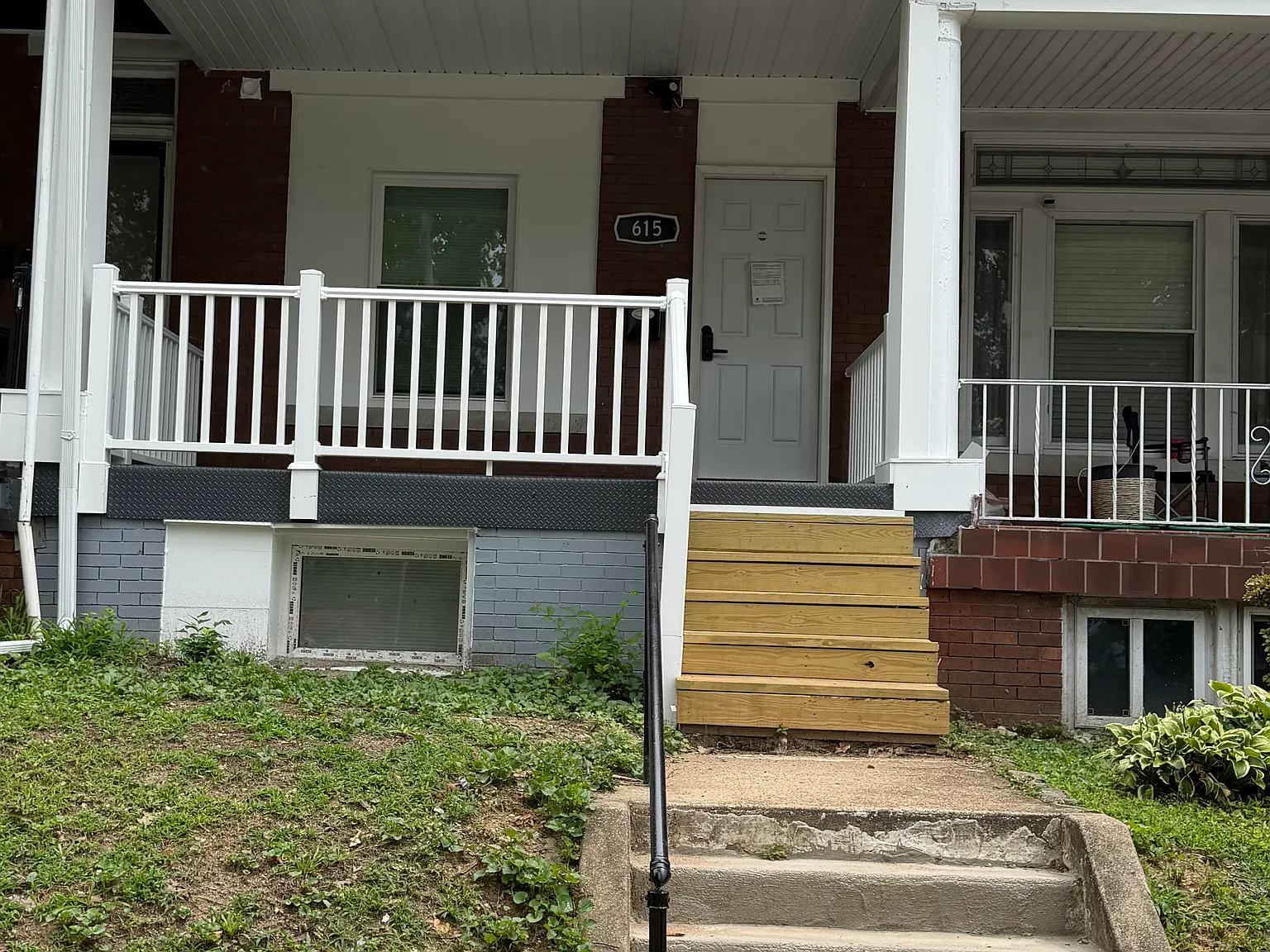 4 bed, 1370 sqft, $550 — Photo 1