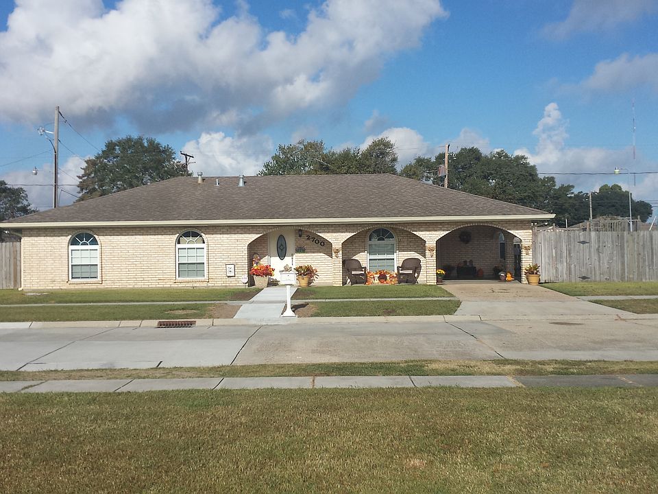 1st image of 2700 Blanchard Dr