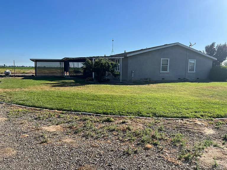 N Keaton Rd — Photo 23