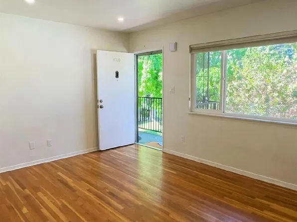 1100 Oleander Ave, Bakersfield, CA 93304