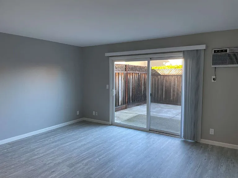 16725 Barnell Ave #2 — Photo 6