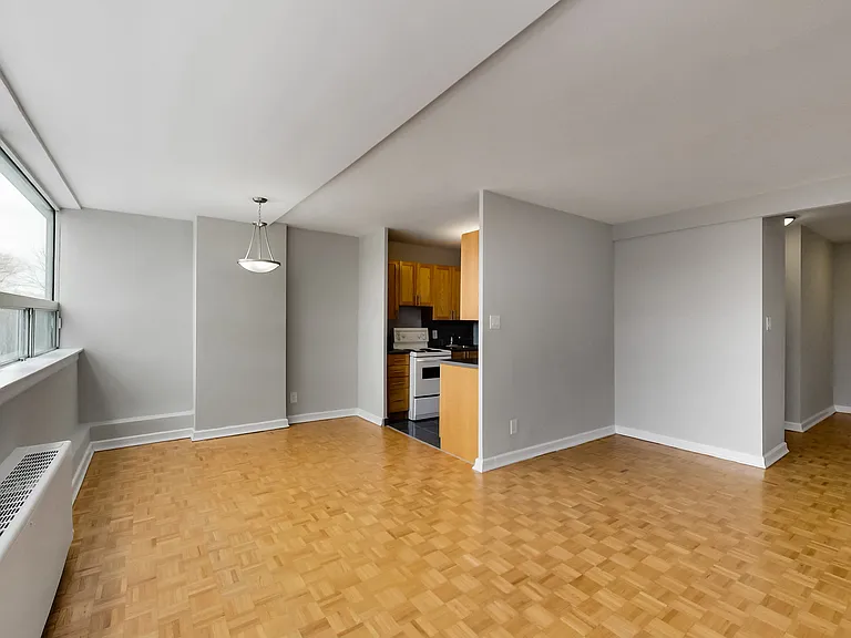 630 Roselawn Ave — Photo 28