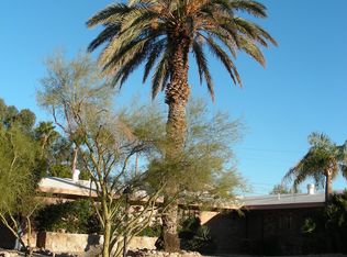 7104 N Edgewood Pl, Tucson, AZ 85704