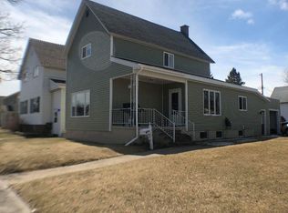 302 S 14th St, Escanaba, MI 49829