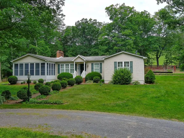296 Gough Rd, Winchester, VA 22602