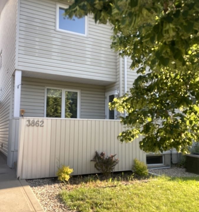 1st image of 3862 7th Ave E