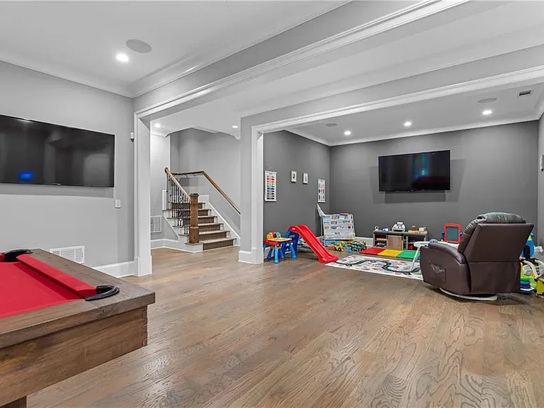 1685 Mount Paran Rd NW — Photo 75