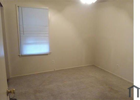 4th image of 124 Pretoria Ave