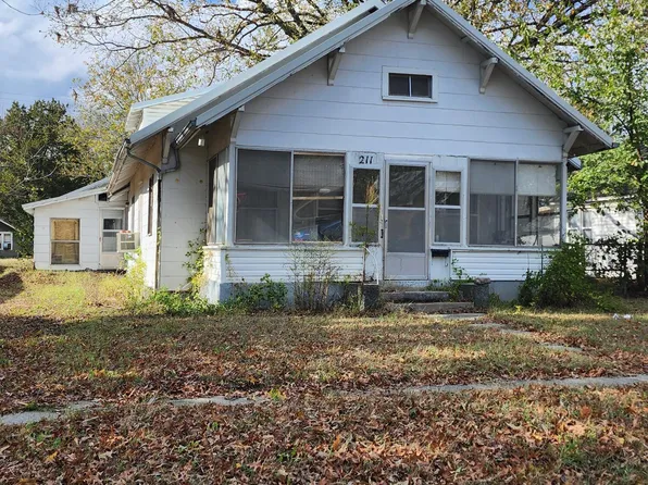 211 G St NE, Miami, OK 74354