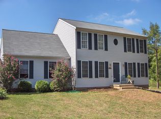 9608 Wandering Ln, Hagerstown, MD 21740