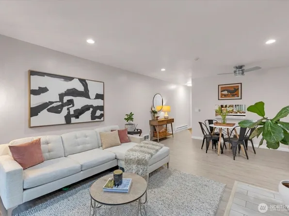 4807 180th Street SW #E103, Lynnwood, WA 98037