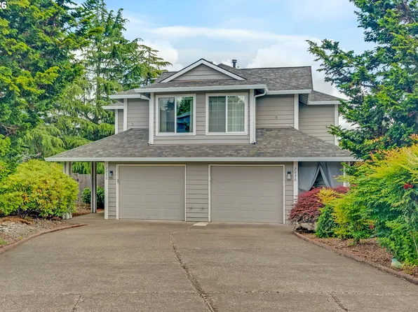 2038 Titan Ter, West Linn, OR 97068