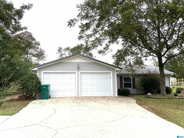 1014 10th St, Pleasant Grove, AL 35127