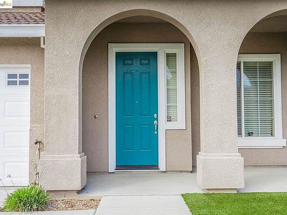 4th image of 4060 Westridge Ct