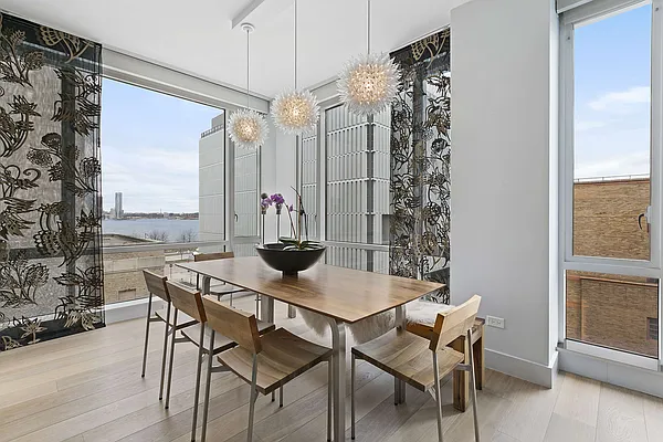 Rented by Compass | media 16