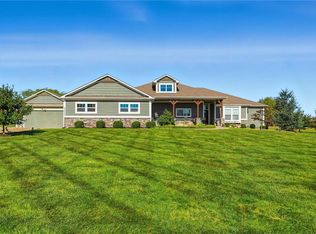 25000 E 101st St, Lees Summit, MO 64086