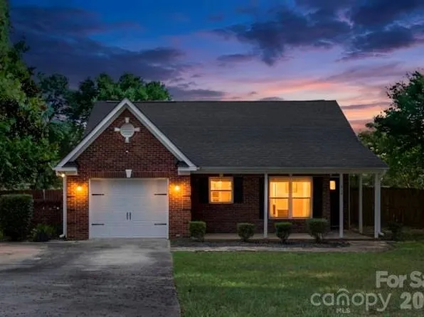 914 Milkfarm Ct, Monroe, NC 28110