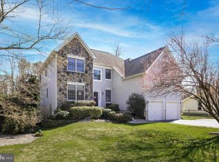 5 Tomahawk Trl, Medford, NJ 08055