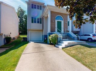 1725 W 45th St, Erie, PA 16509