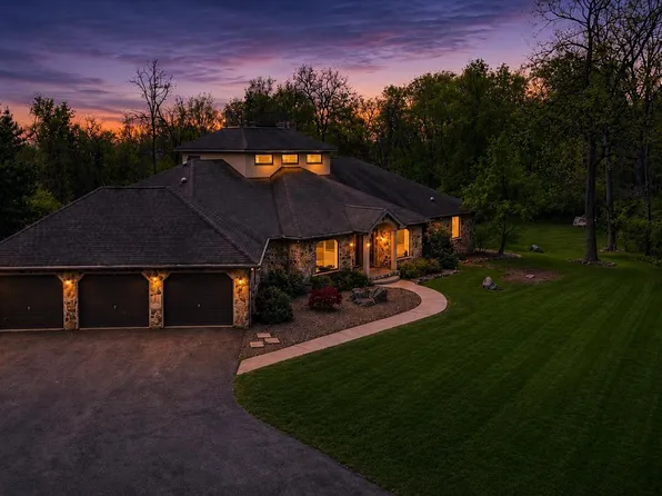 870 Remington Dr, Shippensburg, PA 17257