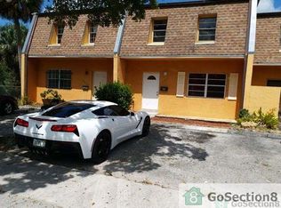 5970 NW 24th Ct, Fort Lauderdale, FL 33313