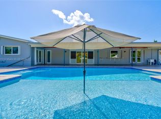 9641 SW 94th St, Miami, FL 33176