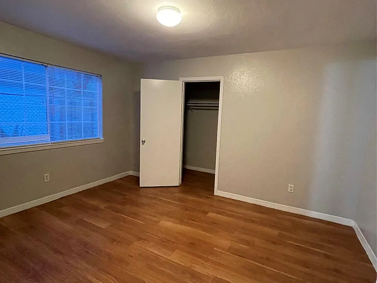 7206 Twin Crest Dr #202 — Photo 7