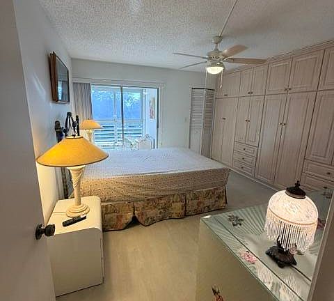 4th image of 3401 Bimini Lane #M-4