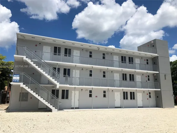 1737 NW 3rd Ave #5, Miami, FL 33136