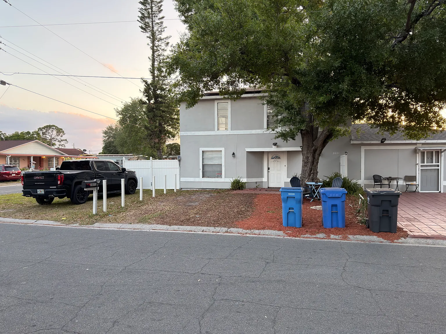 6 bed, 1798 sqft, $1,000 — Photo 1