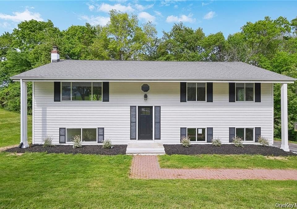1st image of 26 Kendell Drive