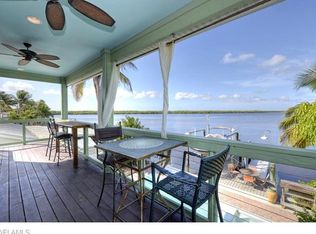 4706 Pine Island Rd NW, Matlacha, FL 33993