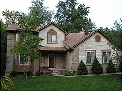 5675 Langlois photo 1