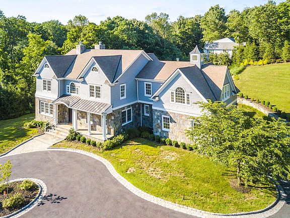 A Fabulous Place to Call Home!