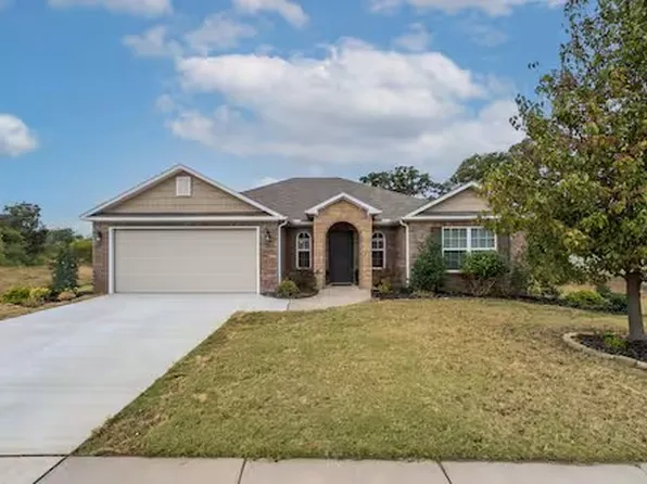 202 Woodland St, Lowell, AR 72745