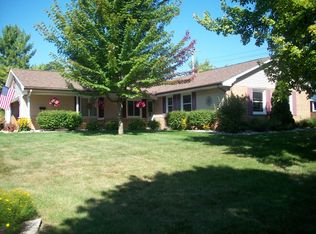 612 Willow Ln, Frankenmuth, MI 48734