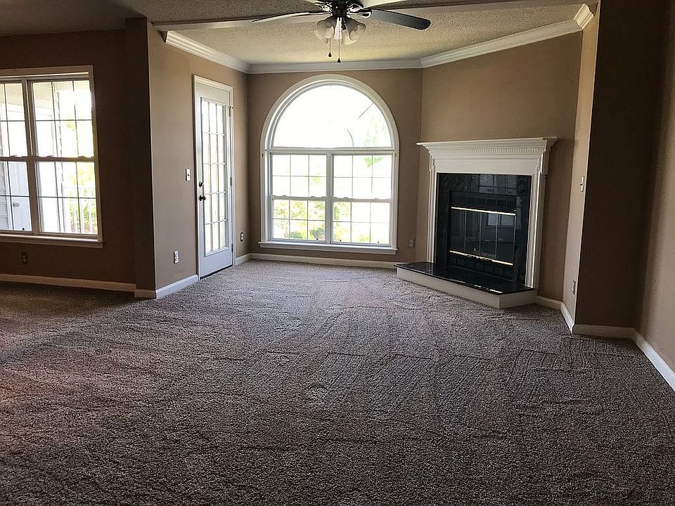 1st image of 3646 Morris Farm Dr APT 3C