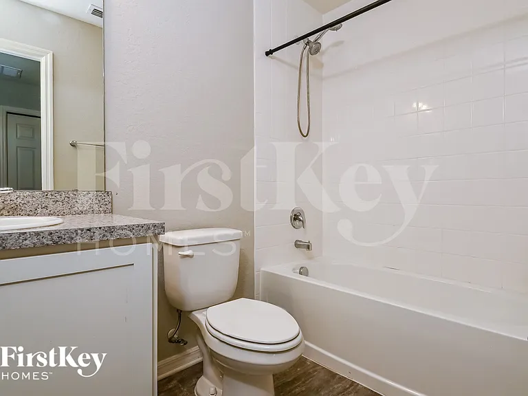 901 Pearly Ridge Ln — Photo 14