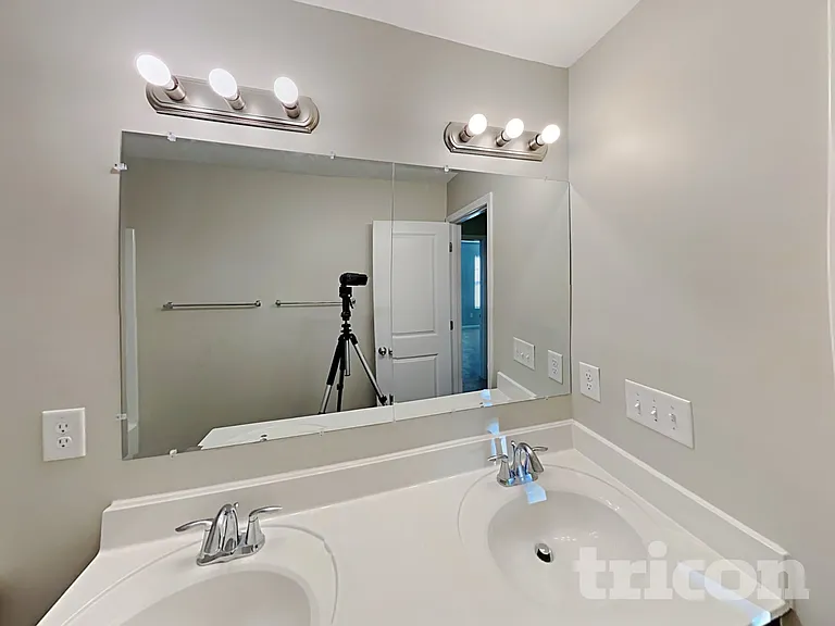 5251 Smoky Ridge Ln — Photo 17