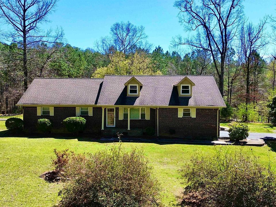 1st image of 41 Armstrong Loop