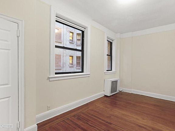 4th image of 57 W 75th St APT 2H