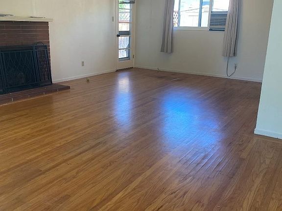 3rd image of 1808 Harding Ave