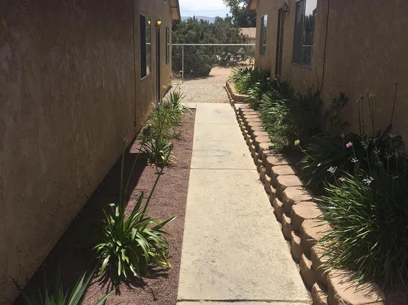 16756 Lime St, 16756 Lime St APT C, Hesperia, CA 92345