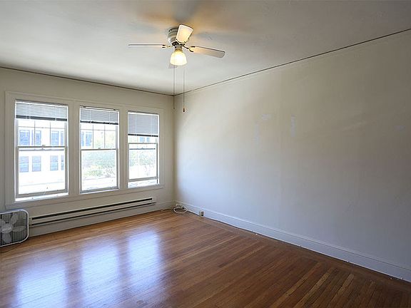 2nd image of 3515 Fillmore St