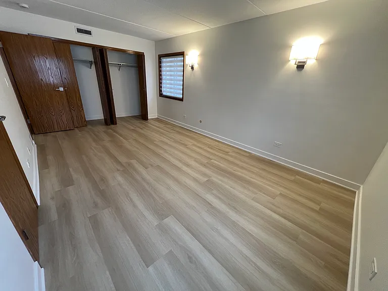 2416 W Foster Ave #1N — Photo 16