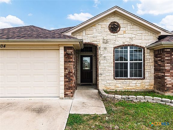 5th image of 2104 Joseph Dr